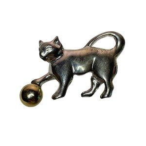 Kitten Cat Silver Tone Cat Gold Tone Ball Vintage 80's Brooch Pin Estate Fashion